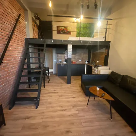 Penthouse For 6 People With Sea View Apartment *